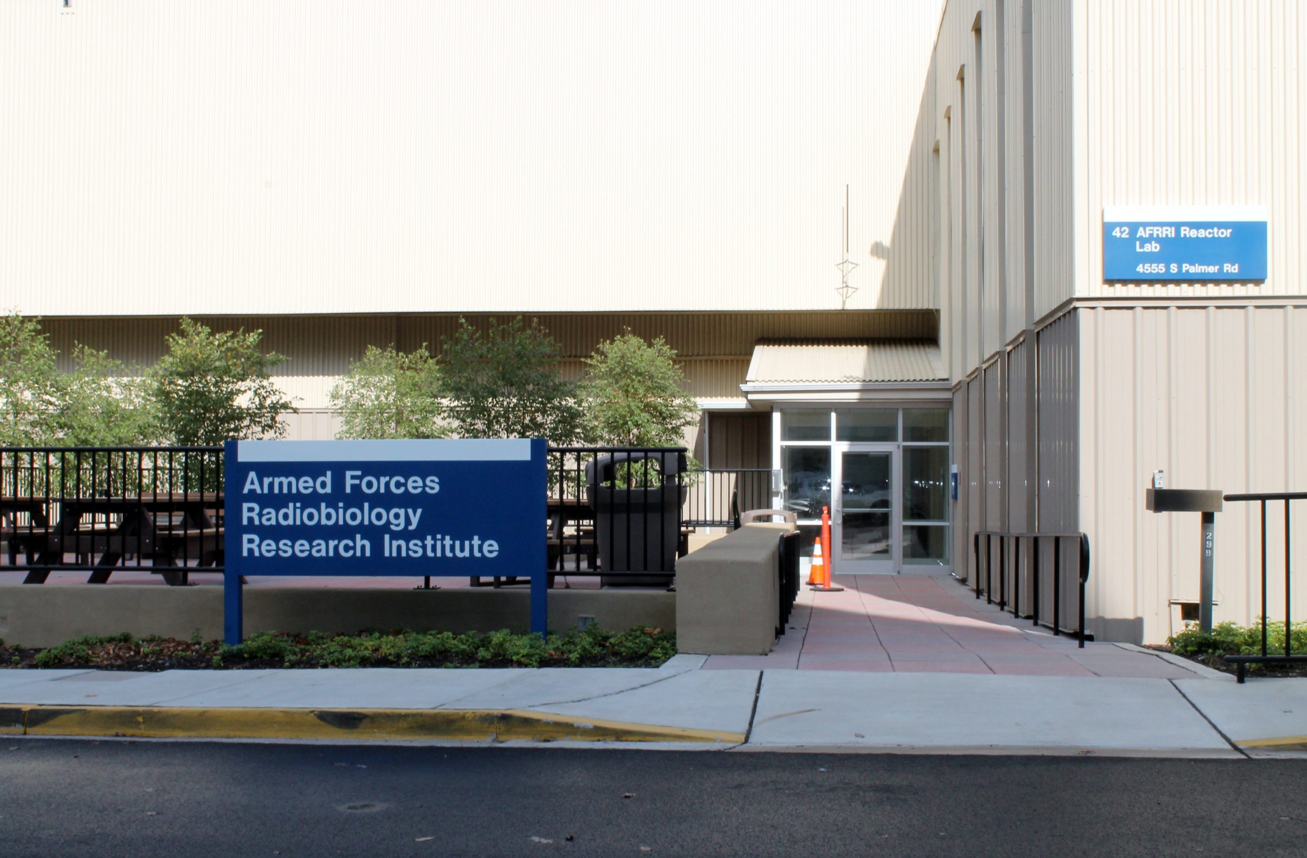 ARMED FORCES RADIOLOGICAL RESEARCH INSTITUTE